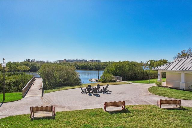 7084 CONCH BOULEVARD, Seminole, FL 33777