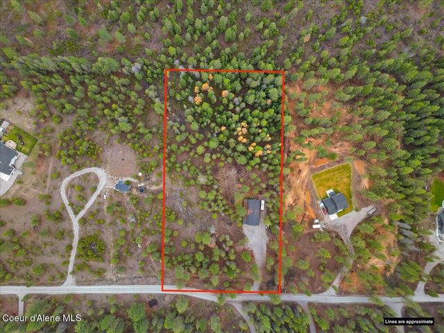 172 Wyatt LN, Spirit Lake, ID 83869