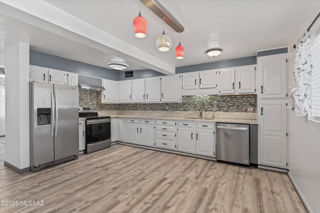 5201 E 23rd Street, Tucson, AZ 85711