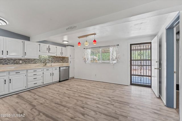 5201 E 23rd Street, Tucson, AZ 85711