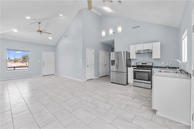 1421 N 21st Street, Mcallen, TX 78501