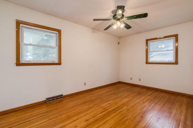 125 N Manitou Drive, Mankato, MN 56001