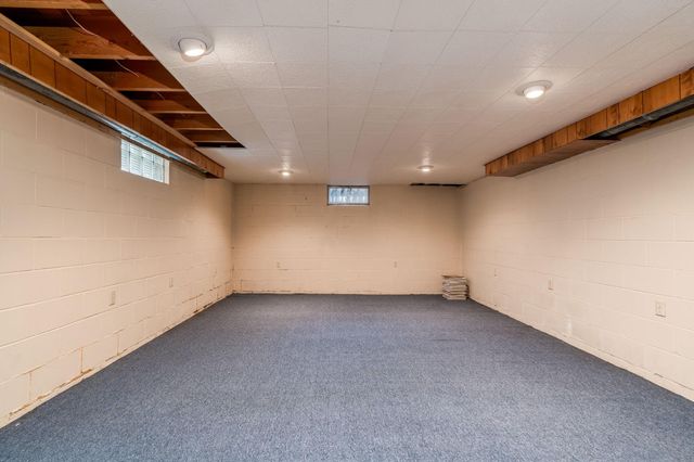 125 N Manitou Drive, Mankato, MN 56001