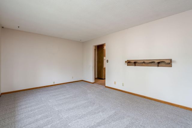 125 N Manitou Drive, Mankato, MN 56001