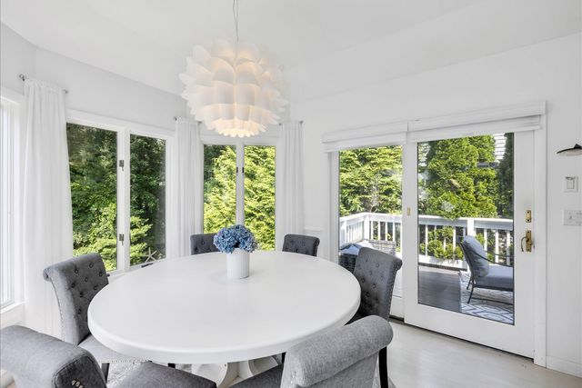 15 Periwinkle Lane, Mashpee, MA 02649