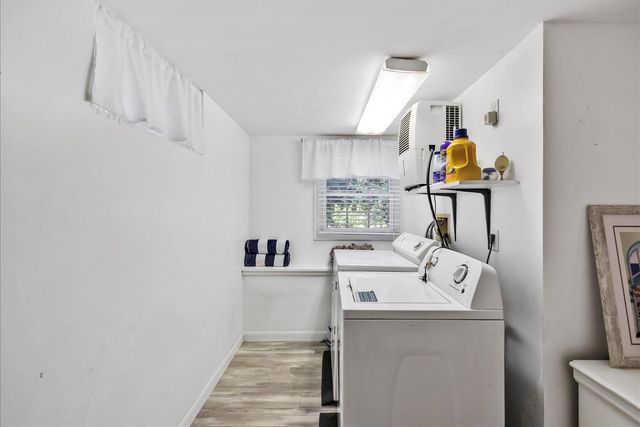 15 Periwinkle Lane, Mashpee, MA 02649