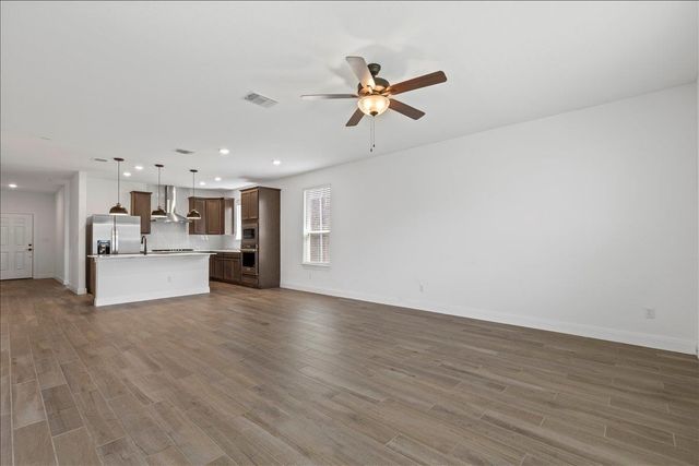 11905 Paseo De Los Lagos LN, Manor, TX 78653