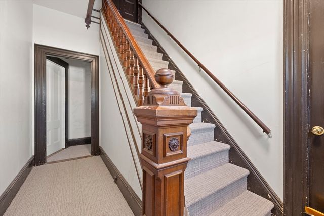 275 Market St B, Rockland, MA 02370