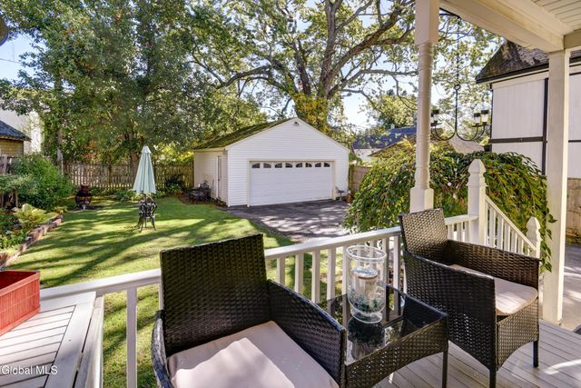 245 Brookside Avenue, Amsterdam, NY 12010