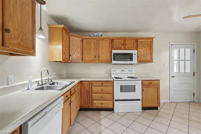 1531 Aspin ST, Norfolk, VA 23502