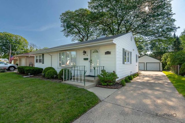1215 Webster Lane, Des Plaines, IL 60018