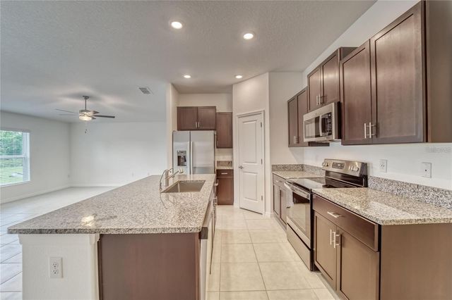 5514 BLUE AZURE DRIVE, Wimauma, FL 33598