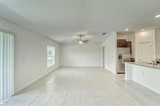 5514 BLUE AZURE DRIVE, Wimauma, FL 33598
