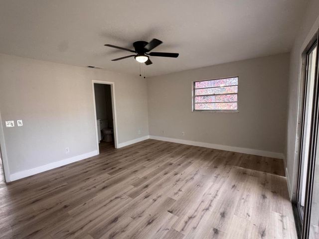 12 Lake Vista Trl Apt 203, Port St Lucie, FL 34952