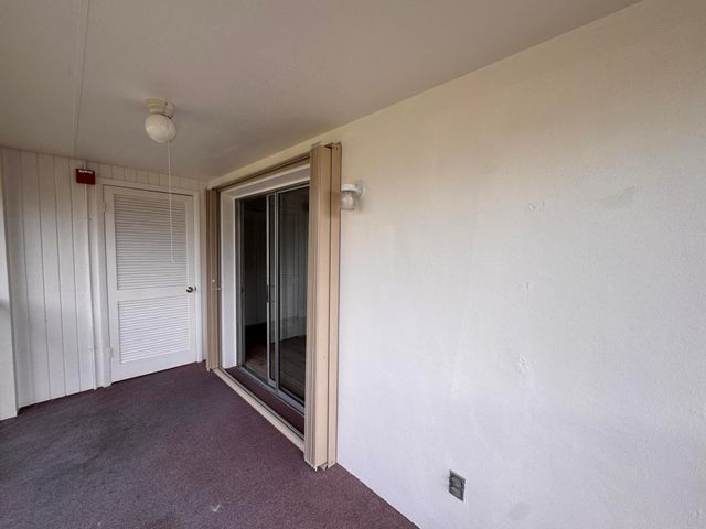 12 Lake Vista Trl Apt 203, Port St Lucie, FL 34952