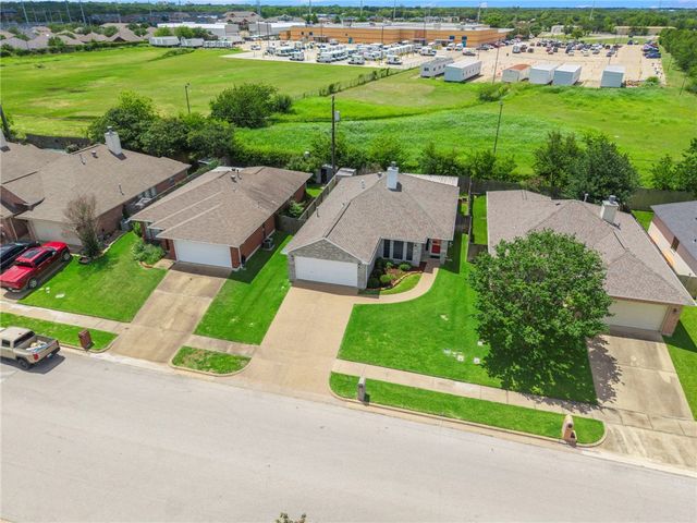 2637 Trophy Drive, Bryan, TX 77802