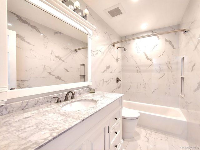 120-19 Ketch Court, College Point, NY 11356