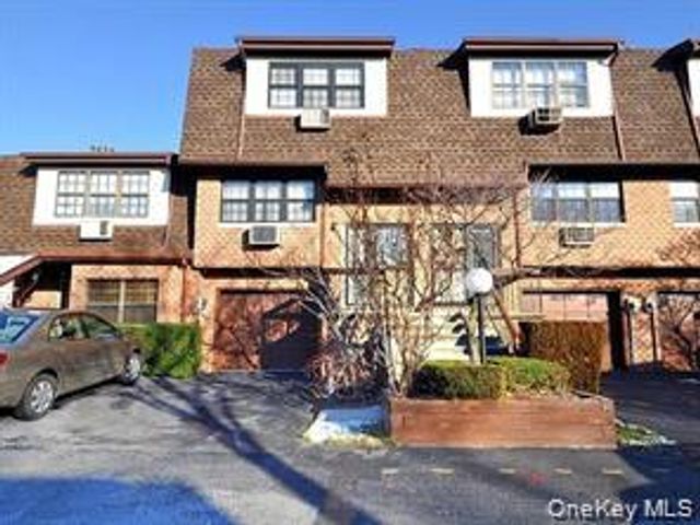 120-19 Ketch Court, College Point, NY 11356