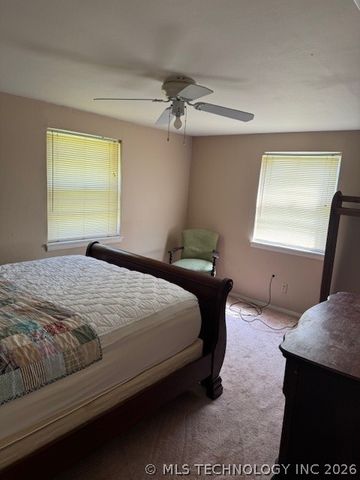 5827 Sandra, Kingston, OK 73439