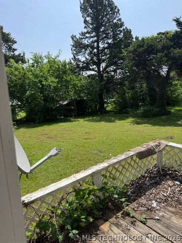 5827 Sandra, Kingston, OK 73439