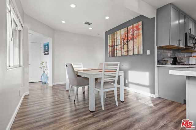 10236 S 1st Avenue, Inglewood, CA 90303