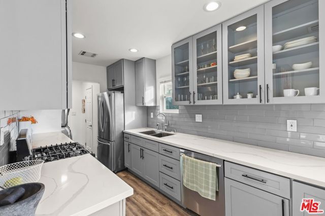 10236 S 1st Avenue, Inglewood, CA 90303