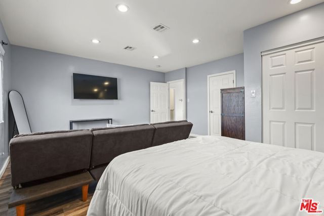 10236 S 1st Avenue, Inglewood, CA 90303