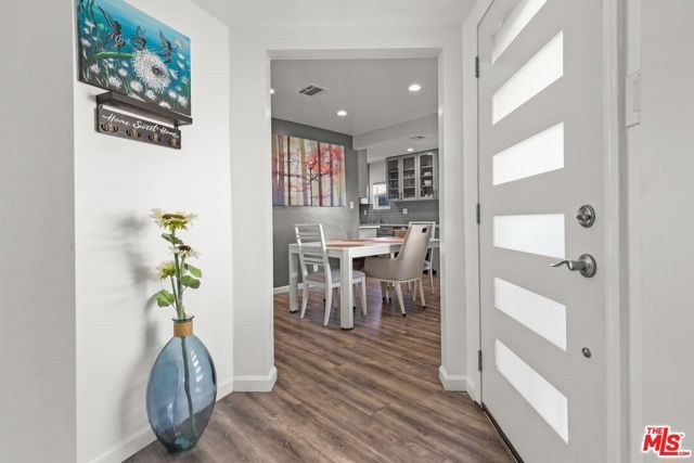 10236 S 1st Avenue, Inglewood, CA 90303