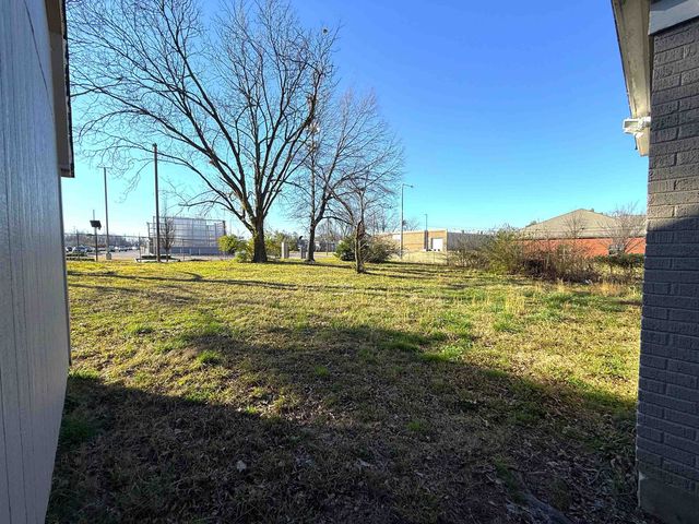 1229 MARLIN RD, Memphis, TN 38116