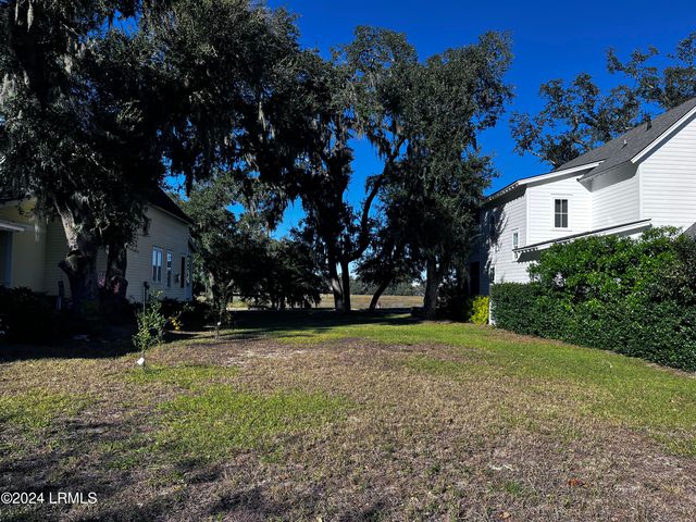 606 Water Street, Beaufort, SC 29902