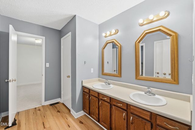35 Willow Bridge Drive, Durham, NC 27707