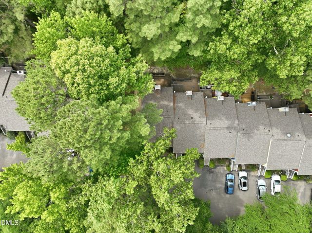 35 Willow Bridge Drive, Durham, NC 27707