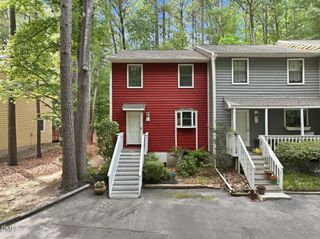 35 Willow Bridge Drive, Durham, NC 27707