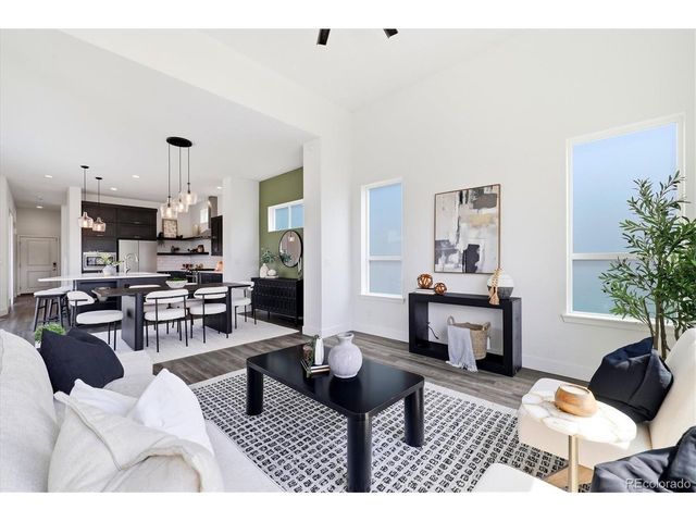 6638 Zuni St, Denver, CO 80221