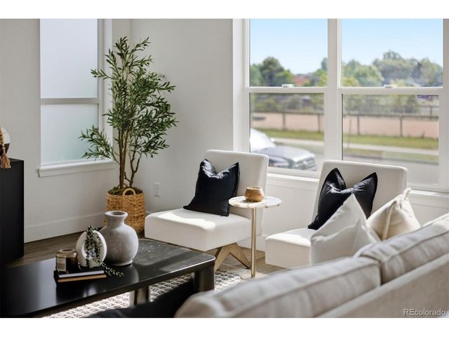6638 Zuni St, Denver, CO 80221