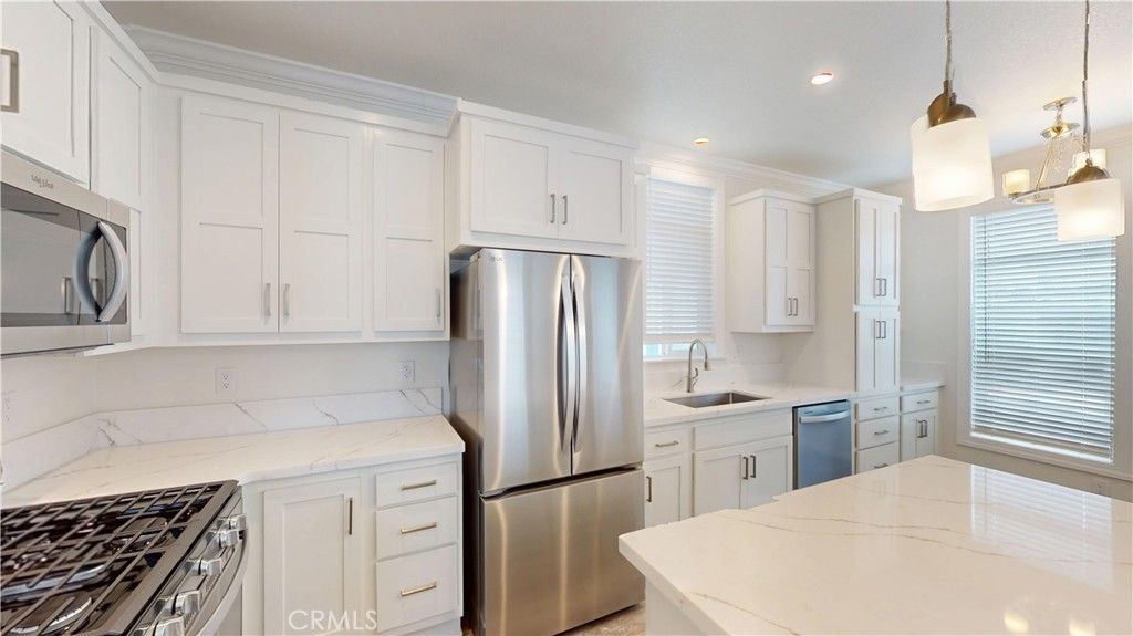 903 W 17TH Street 24, Costa Mesa, CA 92627 — photo 4