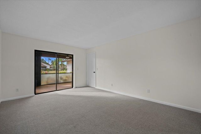 6138 Elsinore Circle, Greenacres, FL 33463