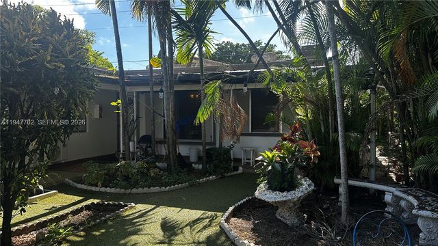 732 Moffett St 4A, Hallandale Beach, FL 33009