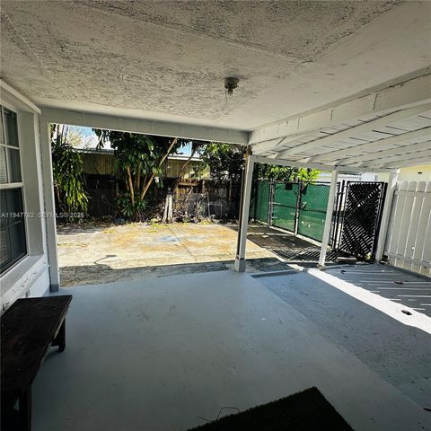 732 Moffett St 4A, Hallandale Beach, FL 33009