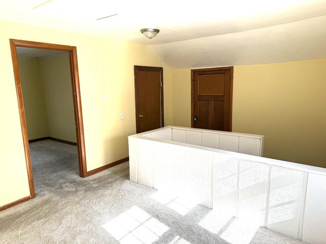 1350 N 55th STREET, Milwaukee, WI 53208