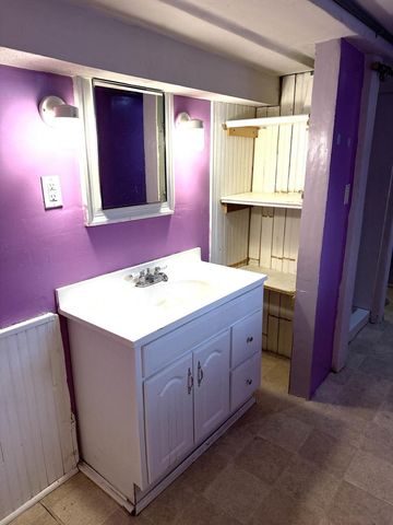 1350 N 55th STREET, Milwaukee, WI 53208