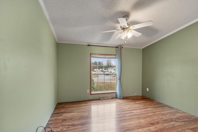 34 Dianne Street, Nashua, NH 03062