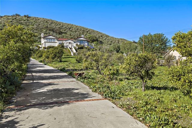 11031 Meads, Orange, CA 92869