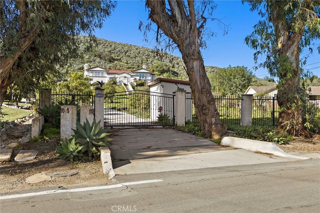 11031 Meads, Orange, CA 92869