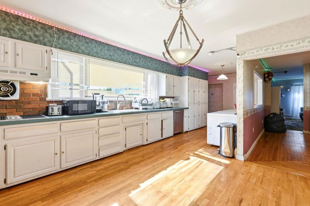 514 Hanover Street, Manchester, NH 03104