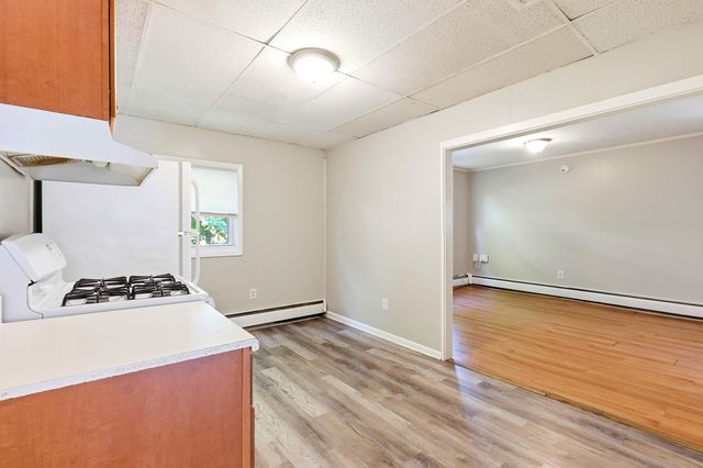 514 Hanover Street, Manchester, NH 03104