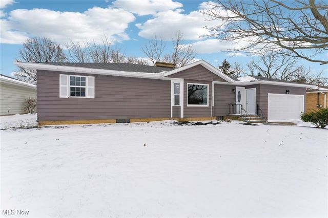 2601 Sherwood Drive, Lorain, OH 44053