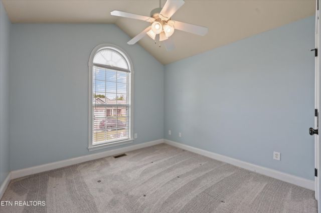 118 Cornerstone Circle, Clinton, TN 37716