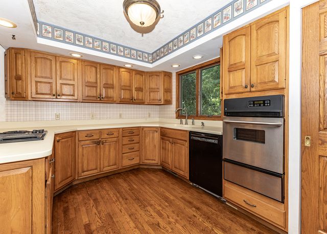 3527 12th Avenue, Moline, IL 61265