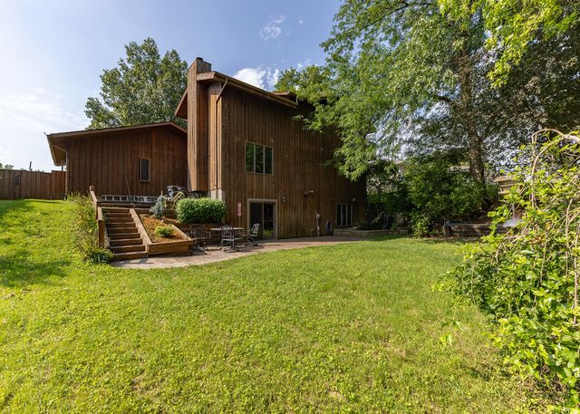 3527 12th Avenue, Moline, IL 61265
